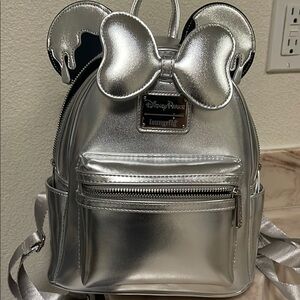 Loungefly Silver Minnie Mouse Backpack with Metallic Finish 100 year celebration
